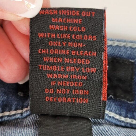 Earl Jean Rhinestone Embroidery Embellished Capri Denim Blue Women's Size 18W - Picture 8 of 9